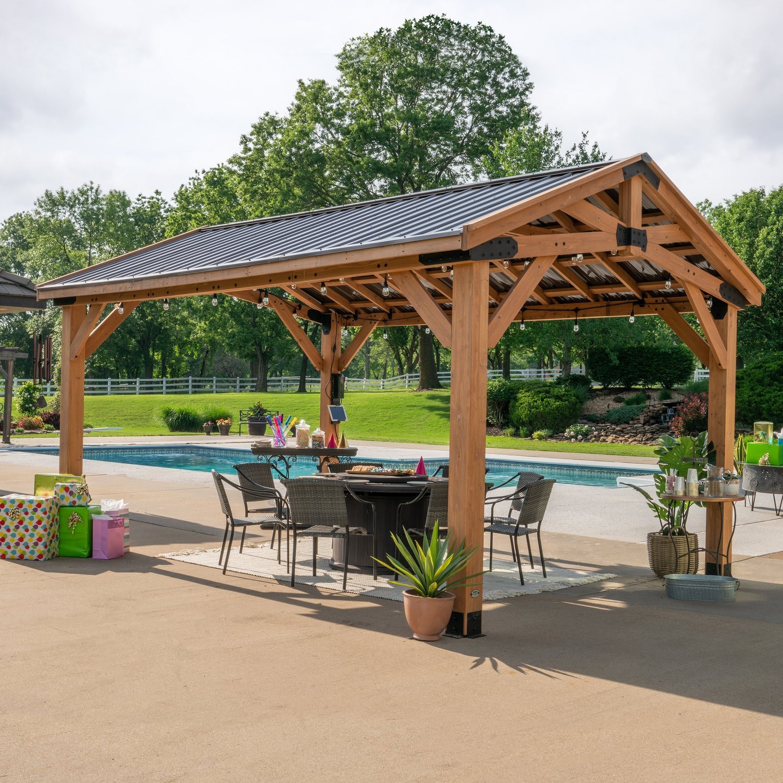 ekkhfwepdnxgpvigygf8.jpg 16x12 Norwood Gazebo - Image 1